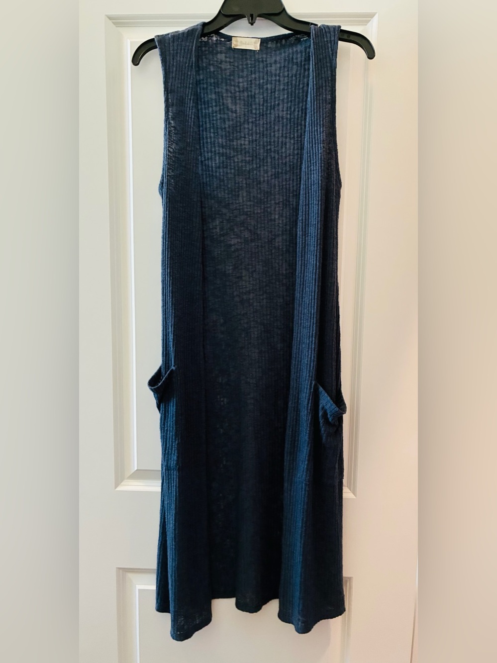 Sleeveless Ribbed Maxi cardigan duster in Deep Navy